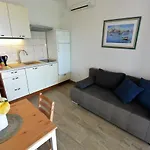 Apartment Rato *