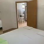 Rato Apartment