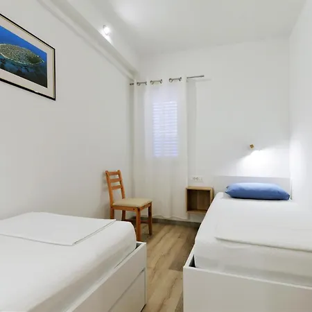 Rato 公寓 穆泰尔岛