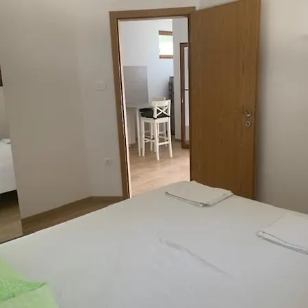 Rato Apartment