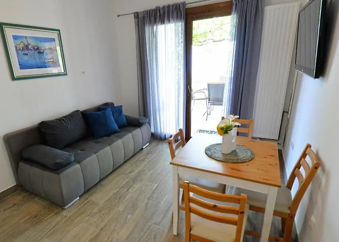 Rato Apartamento Murter