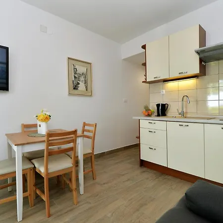 Apartamento Rato *